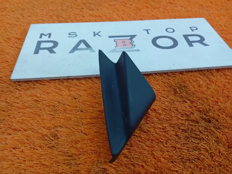 Накладка крепления зеркала