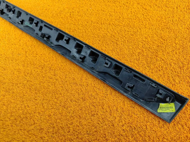 Накладка двери декоративная