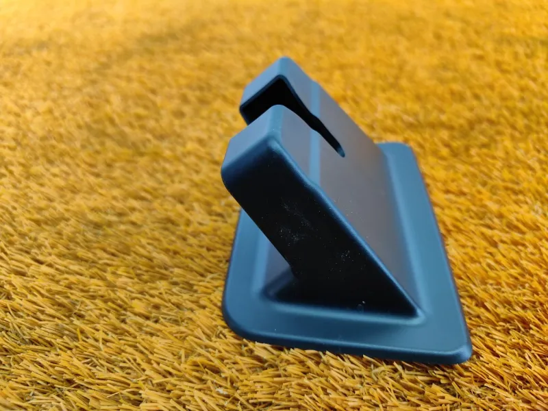 Накладка замка багажника