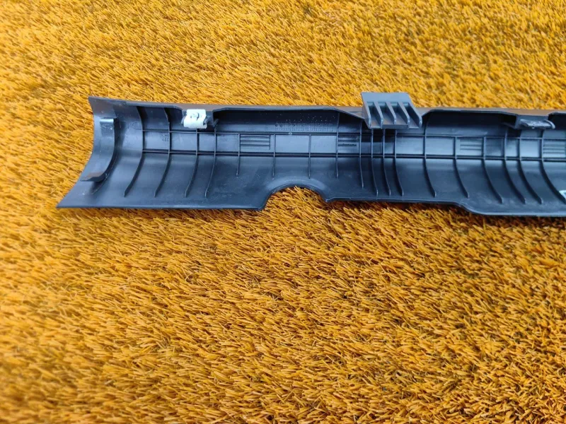 Накладка порога внутренняя