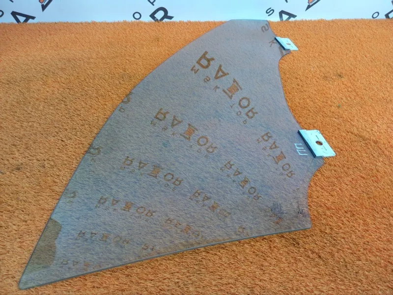 Стекло двери