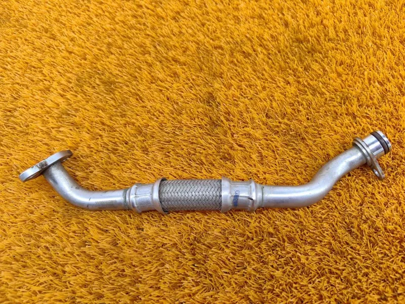 Трубка турбокомпрессора