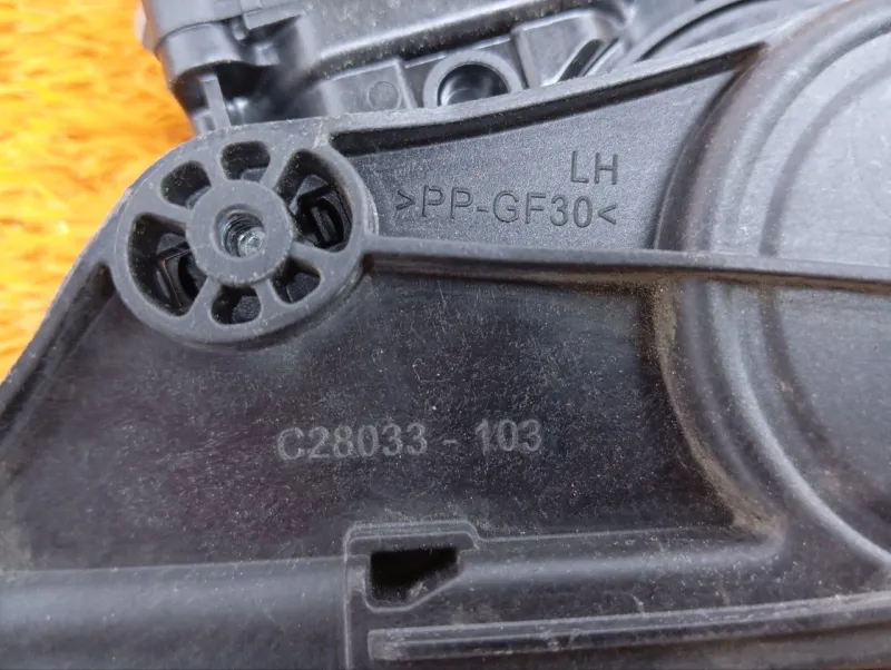 Стеклоподъемник