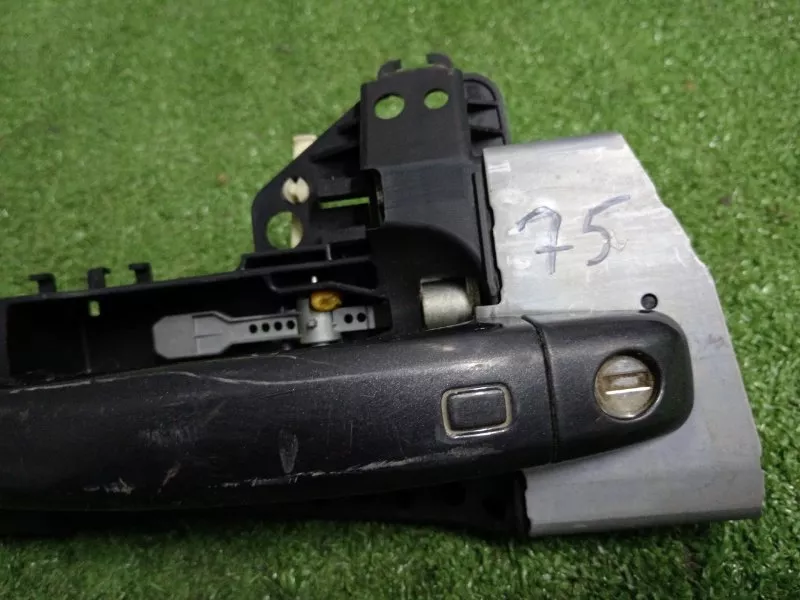 Ручка двери наружняя