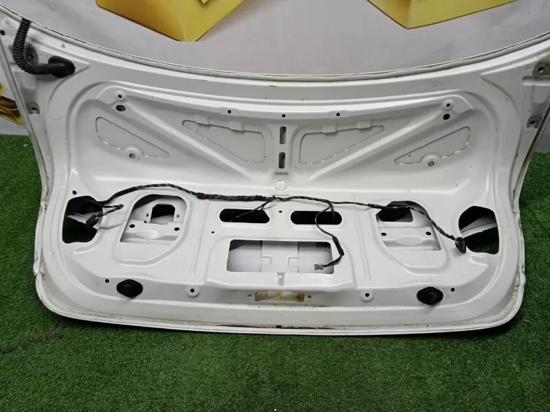 Крышка багажника