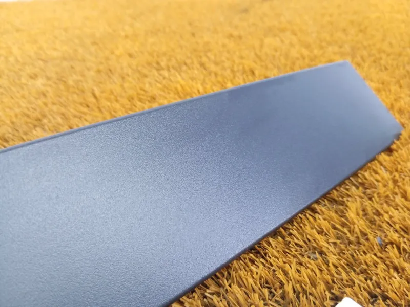 Молдинг двери