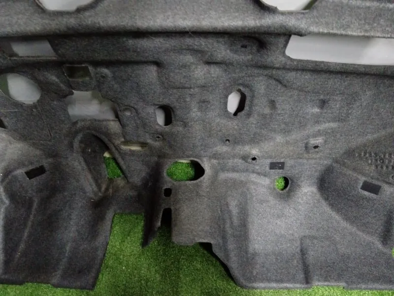 Шумоизоляция моторного отсека