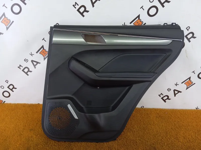 Обшивка двери