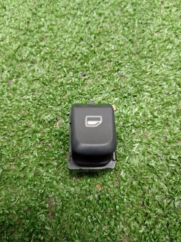 Кнопка стеклоподъемника