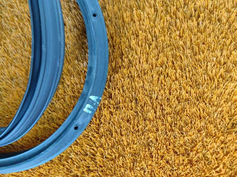 Уплотнитель двери