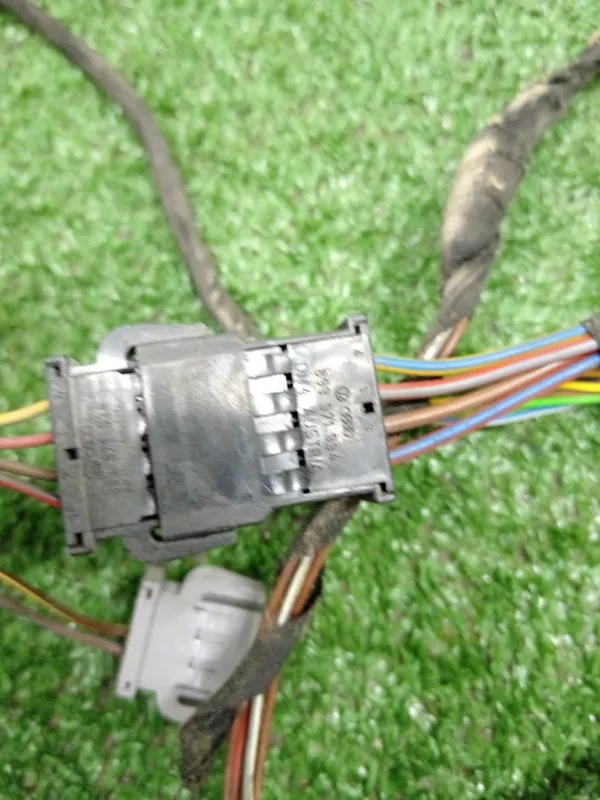 Проводка двери