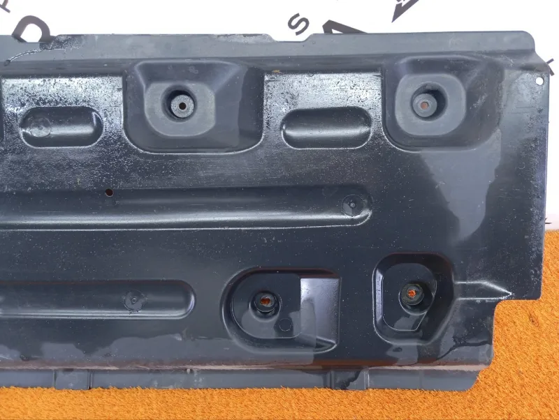 Защита днища кузова