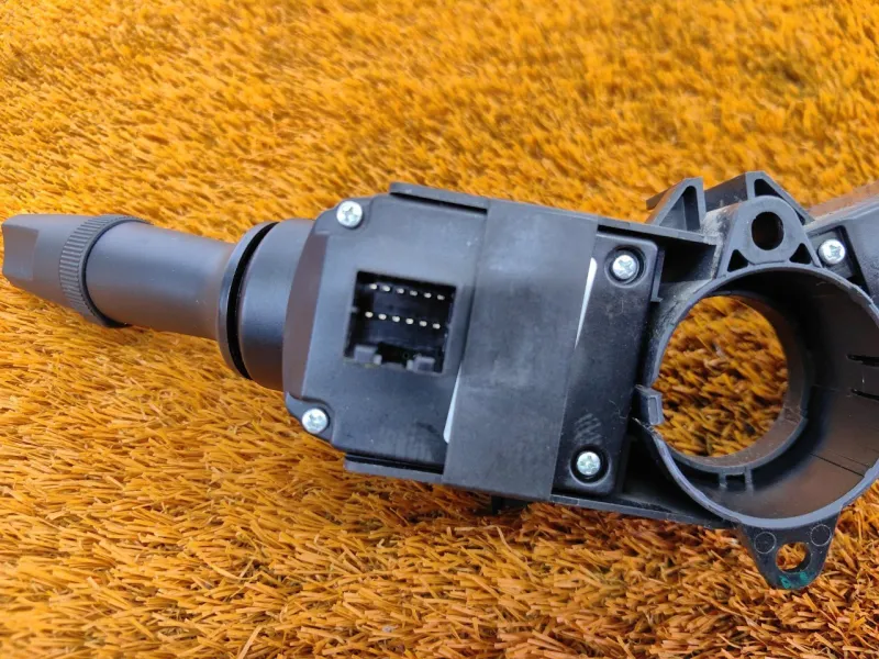 Переключатель подрулевой