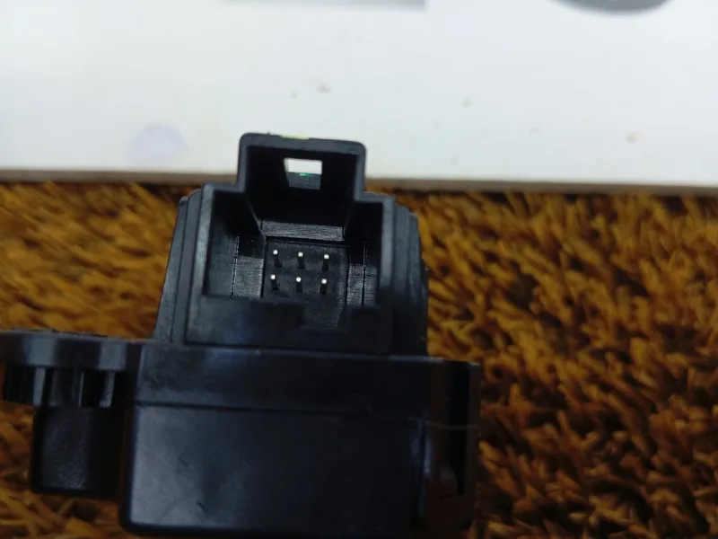 Моторчик заслонки печки