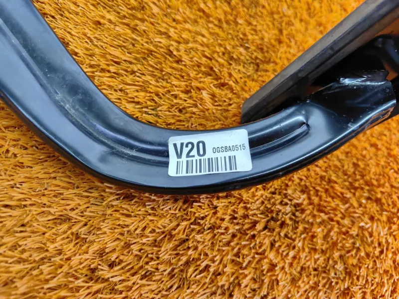 Педаль тормоза