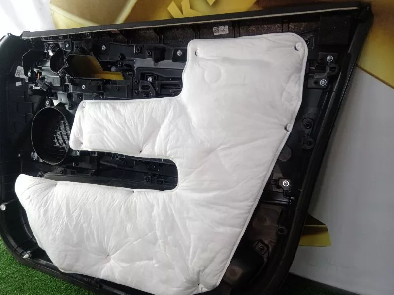 Обшивка двери