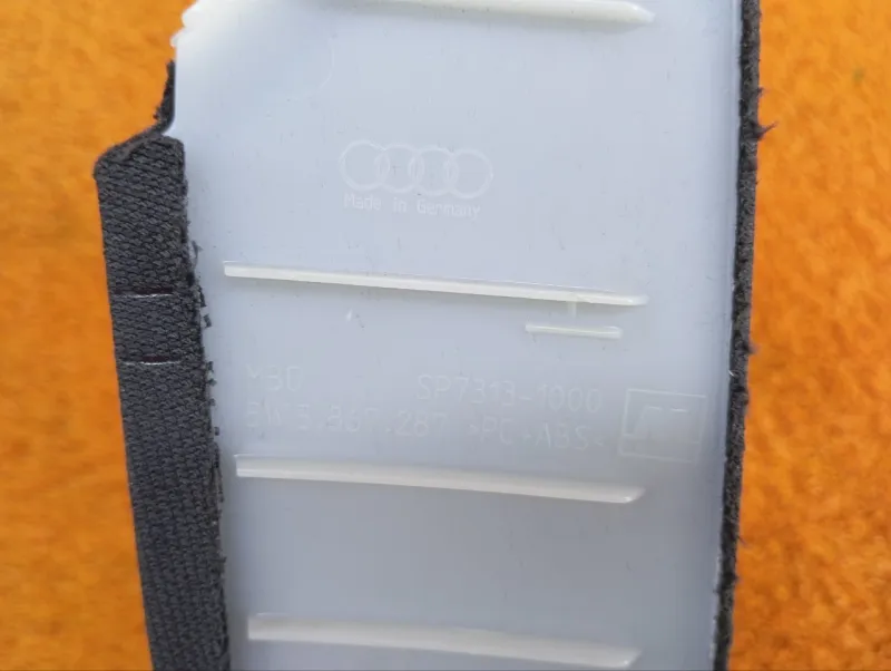 Обшивка стойки