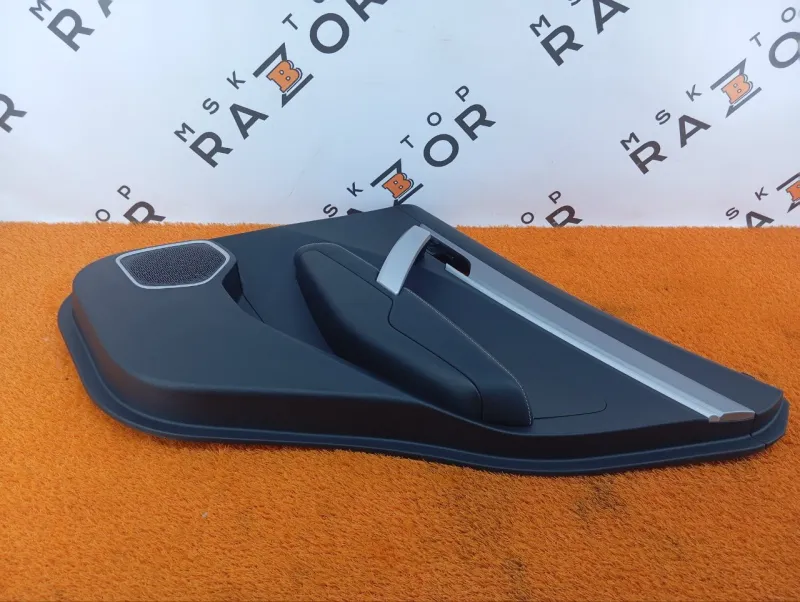 Обшивка двери