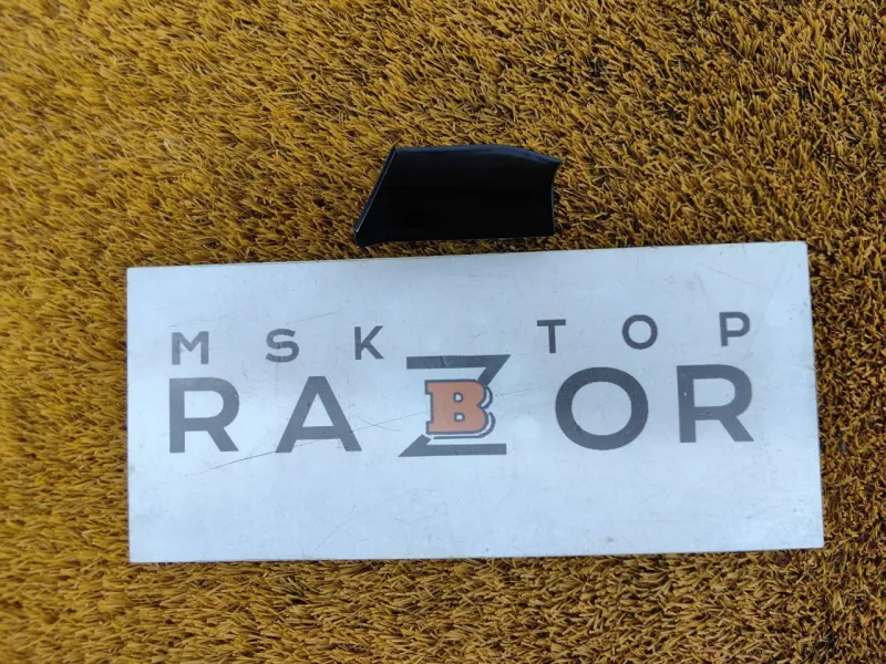 Накладка на торпедо