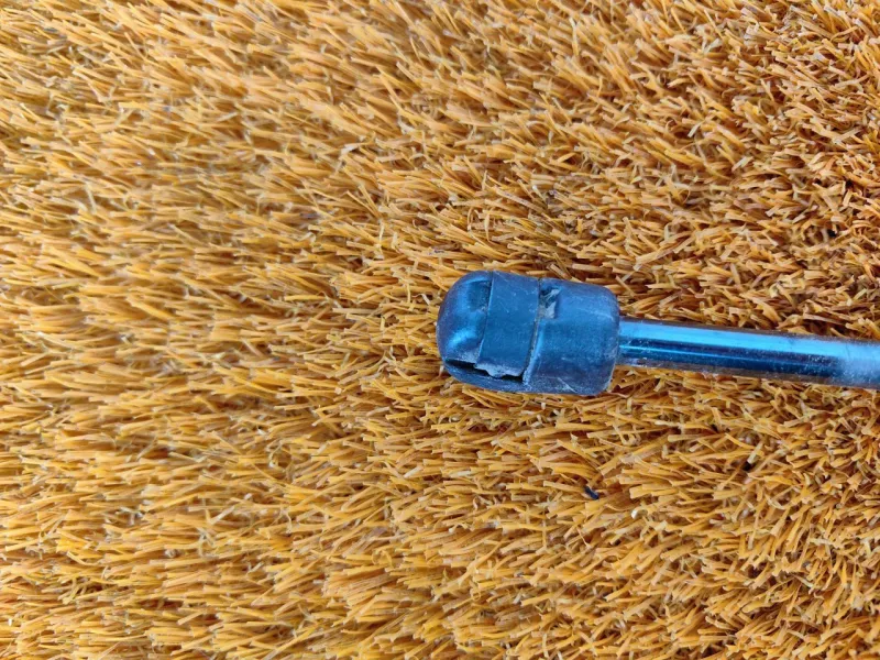 Амортизатор крышки багажника