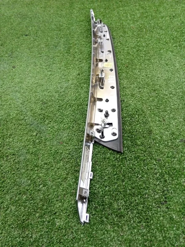 Накладка двери декоративная