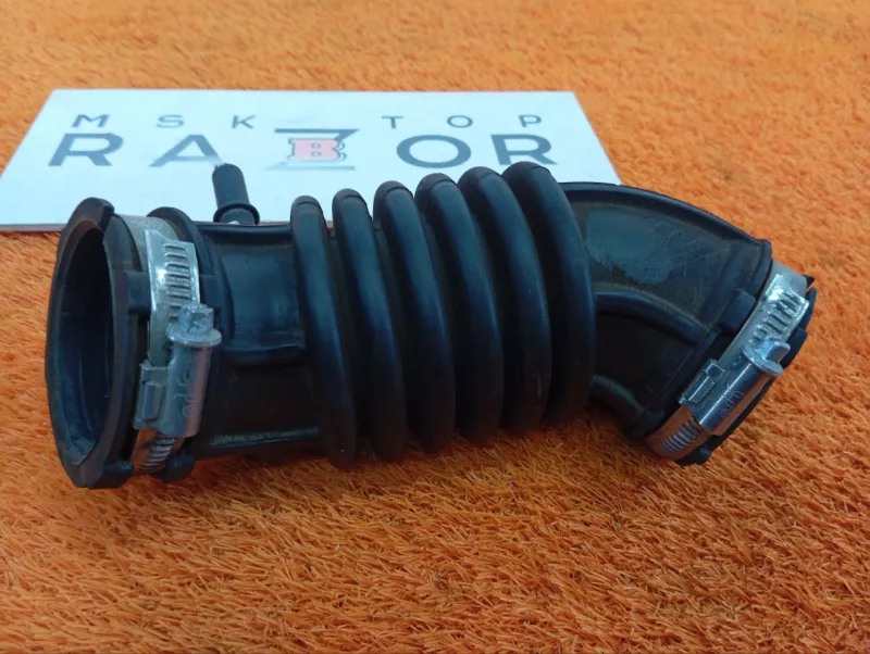 Патрубок воздушного фильтра