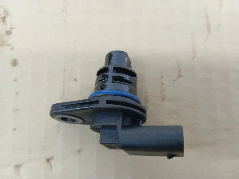 Датчик положения распредвала