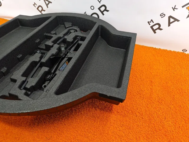 Ящик для инструментов