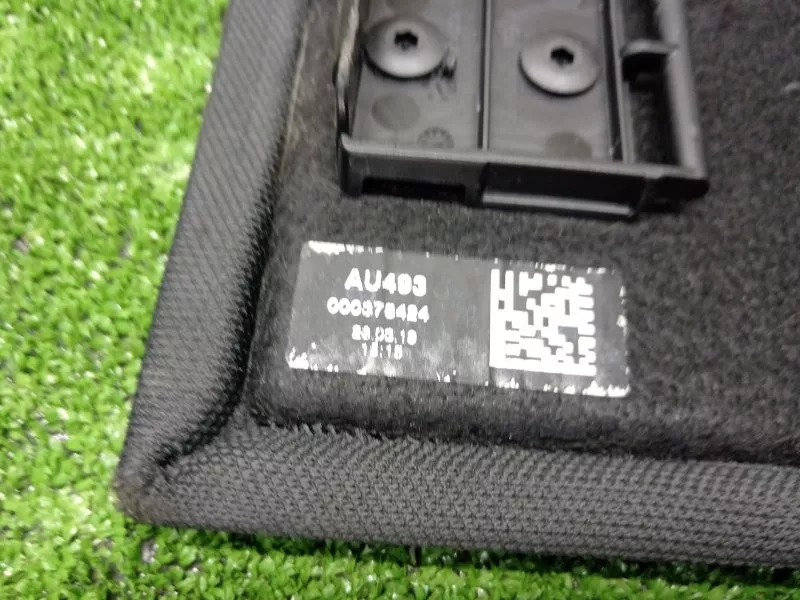 Полка багажника