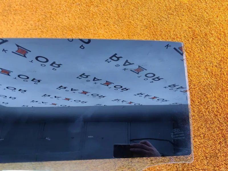 Стекло двери