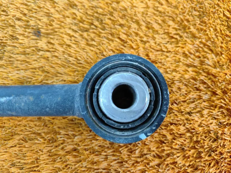 Рычаг подвески