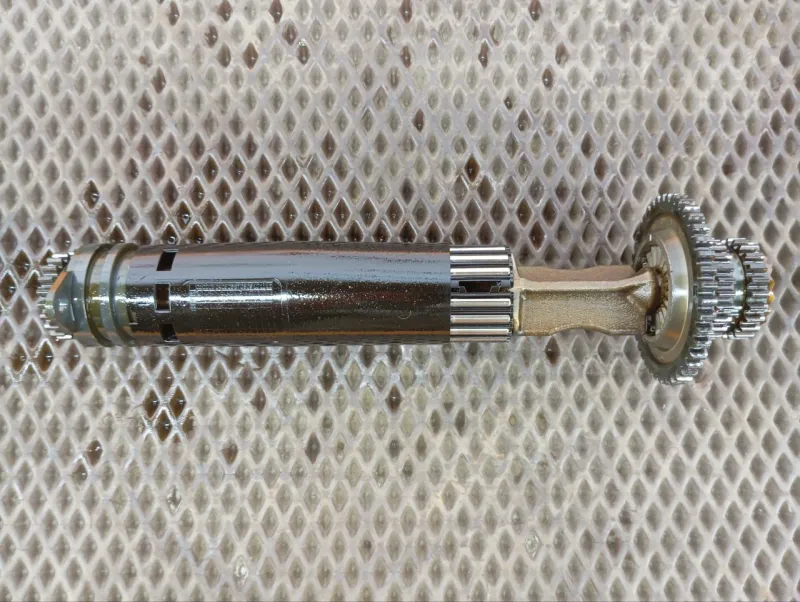 Вал балансировочный