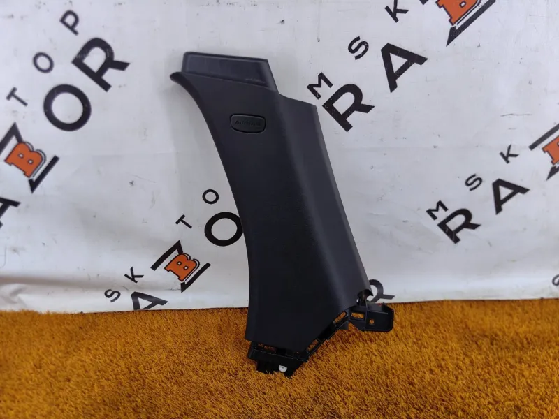 Накладка на стойку кузова