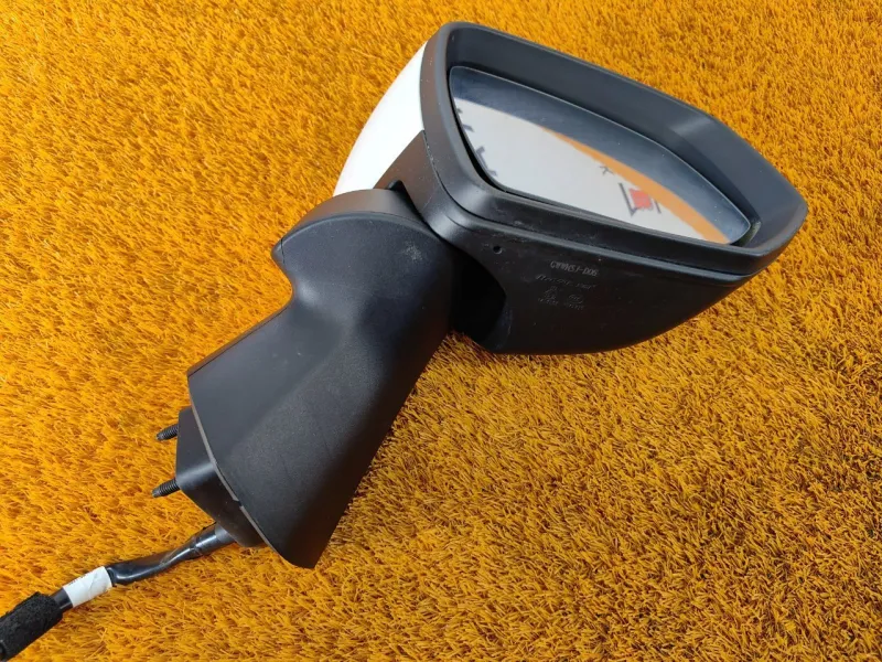 Зеркало боковое