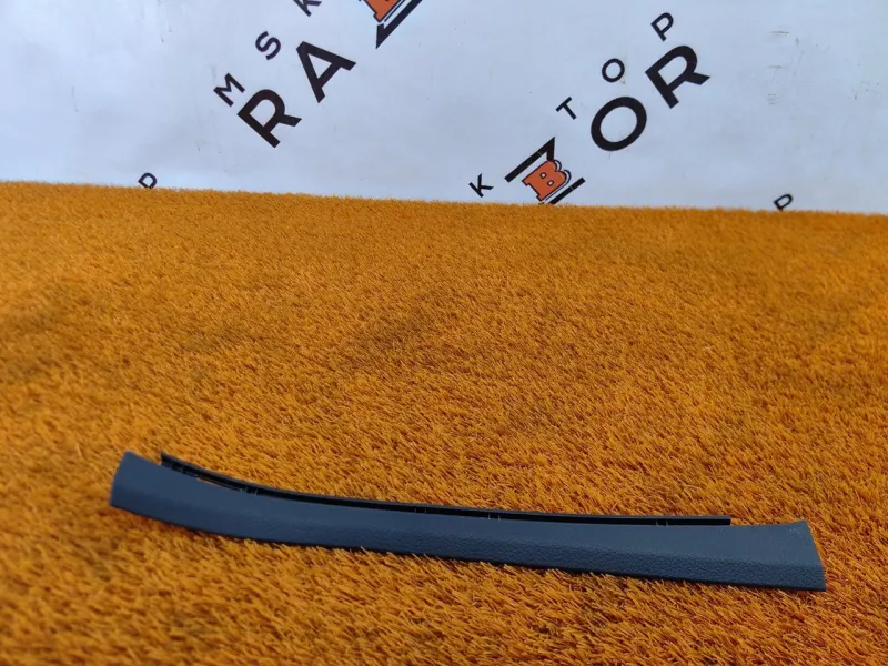 Накладка на стойку кузова