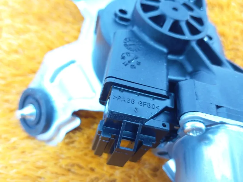 Моторчик стеклоочистителя