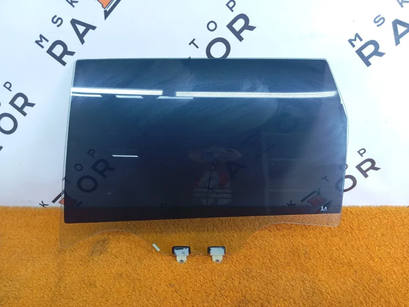 Стекло двери