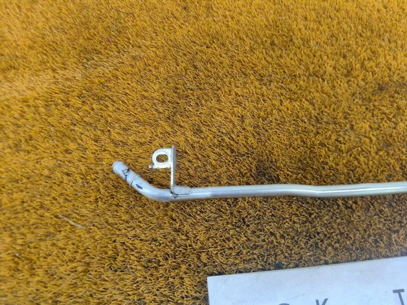 Трубка системы охлаждения