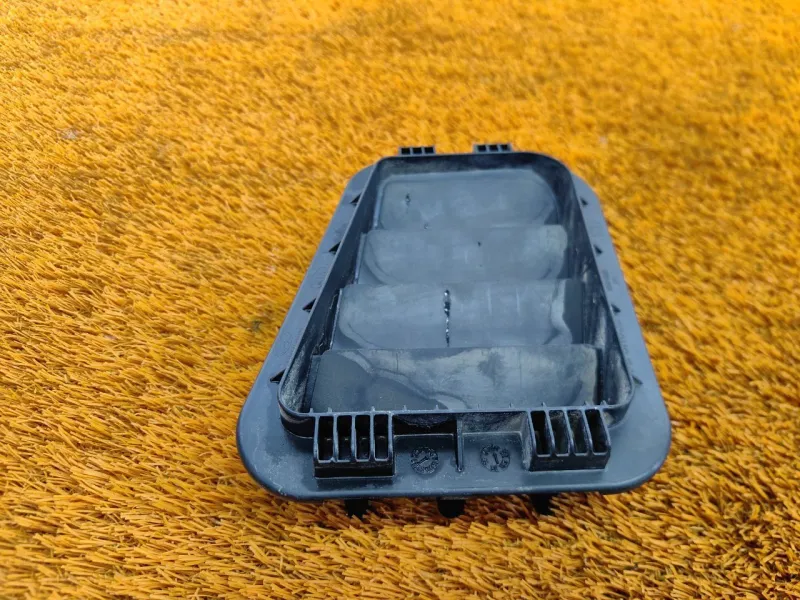 Решетка вентиляционная