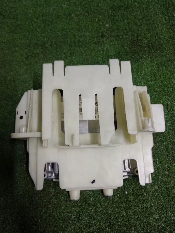 Блок управления двигателем