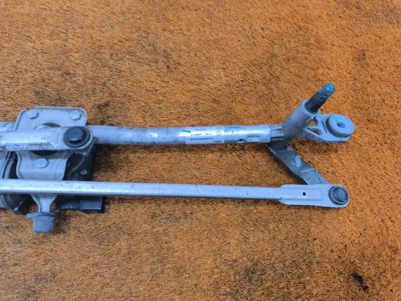 Трапеция дворников