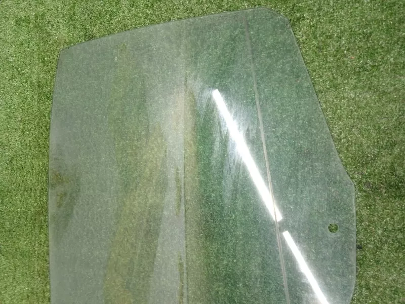 Стекло двери BMW 5-Series 1998 51348189257 E39, заднее левое