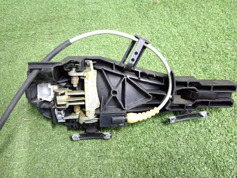 Ручка двери наружняя