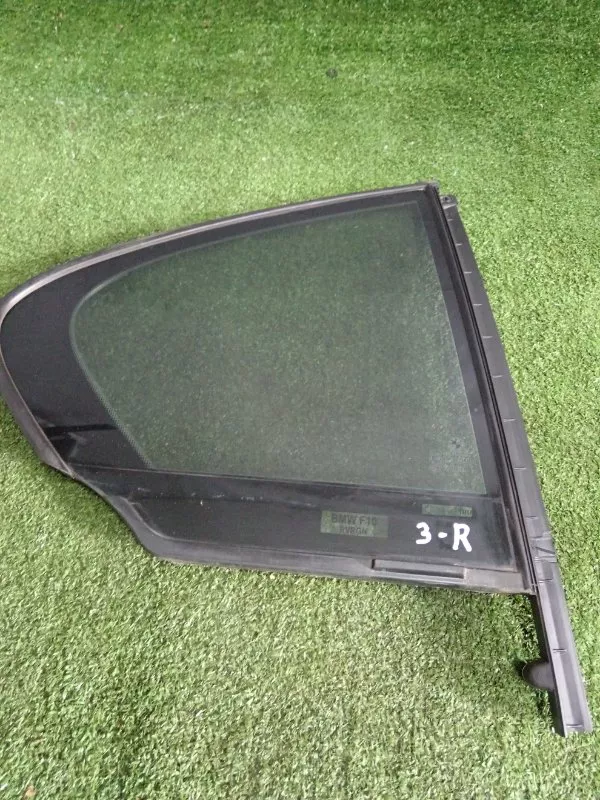 Форточка двери