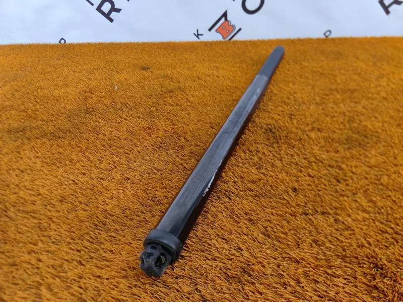 Амортизатор крышки багажника