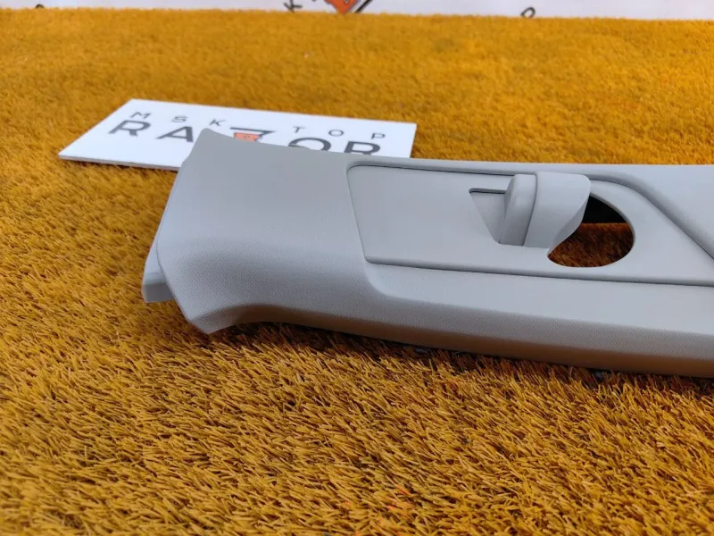 Накладка на стойку кузова