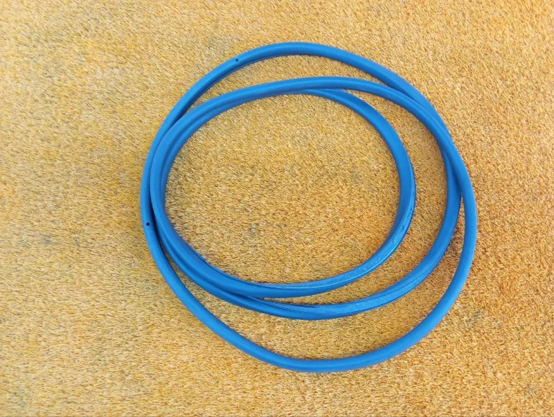 Уплотнитель двери