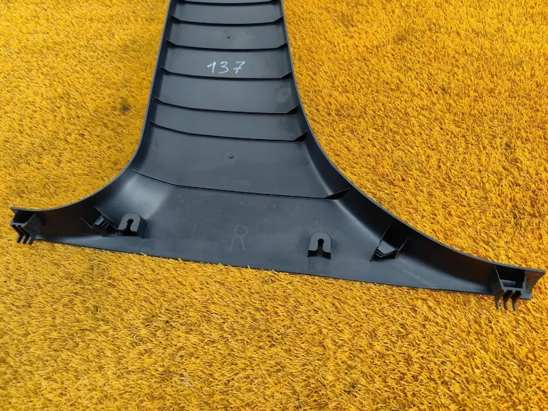 Обшивка стойки