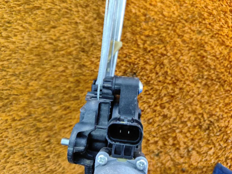 Стеклоподъемник