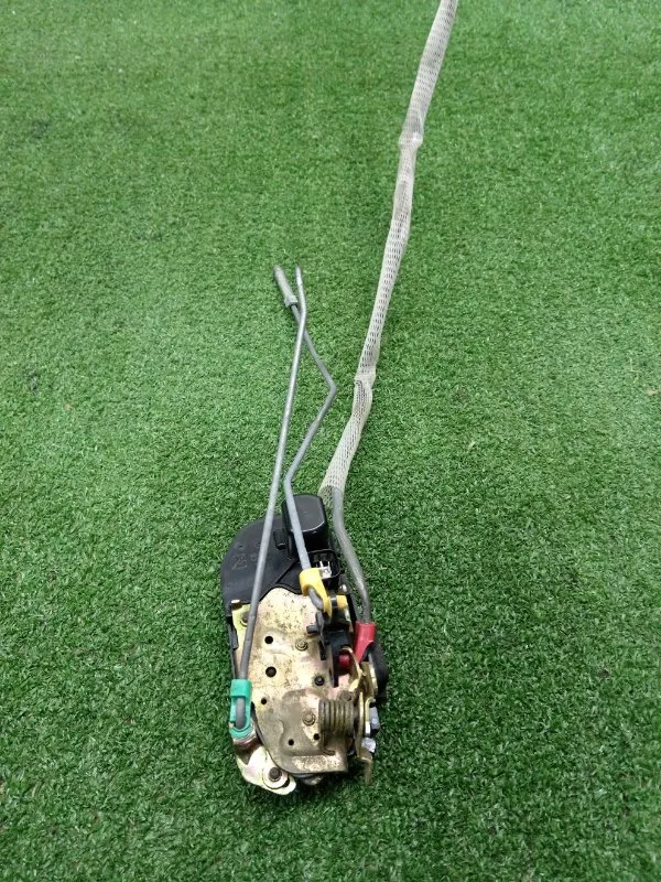 Замок двери